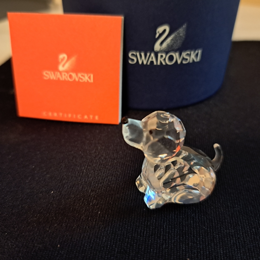 Swarovski crystal  2003 Zodiac Dog #622843 Pristine condition